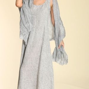 Elegant Fenini Silver Grey Linen Sleeveless Dress